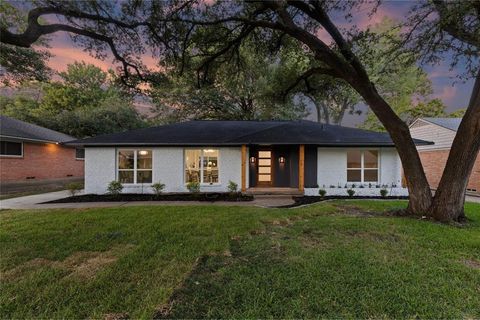 6333 Town Hill Lane Dallas TX 75214