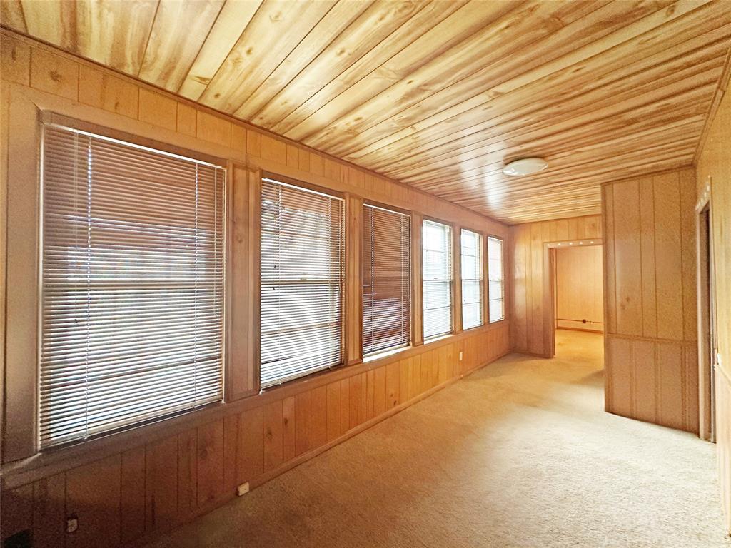 Mount Auburn - Residential