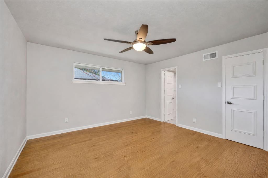 Schreiber Manor 06 Inst - Residential