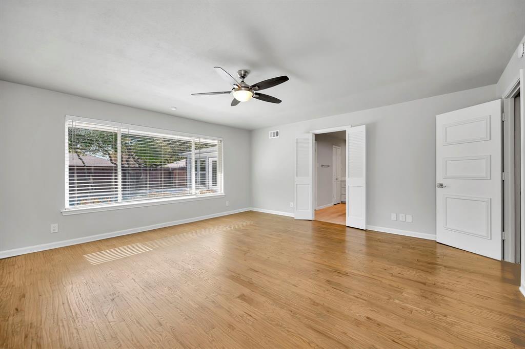 Schreiber Manor 06 Inst - Residential