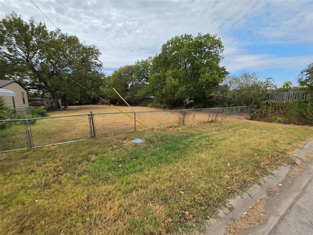 701 Angus Drive