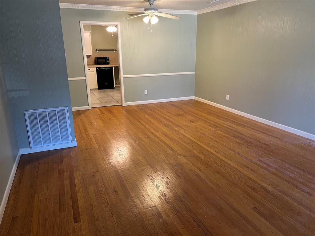 Caruth Terrace 3 - Residential Lease