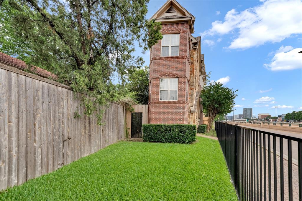 Greenland Hills Hill Top Sec - Residential