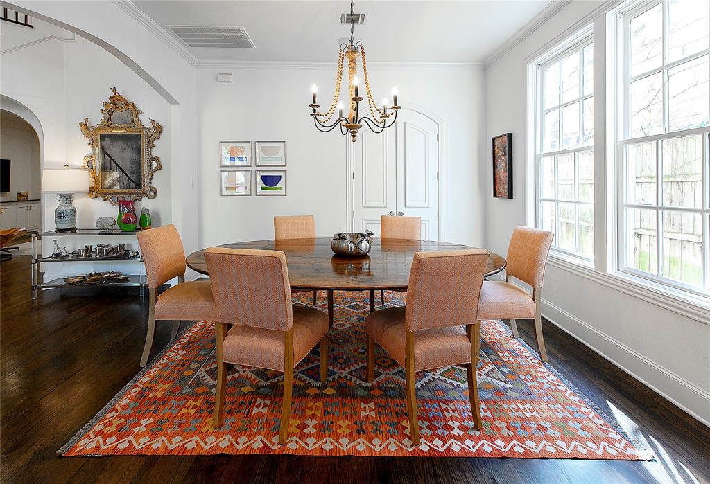 3409 Villanova Street