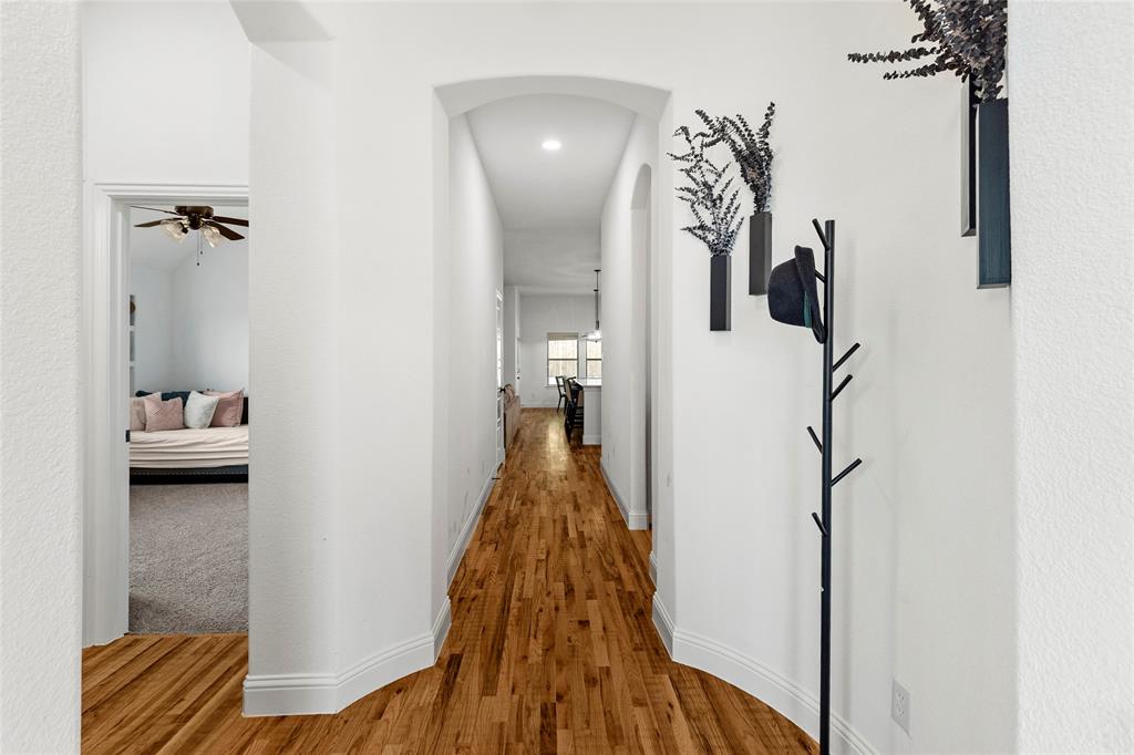 305 Cherbury Grove