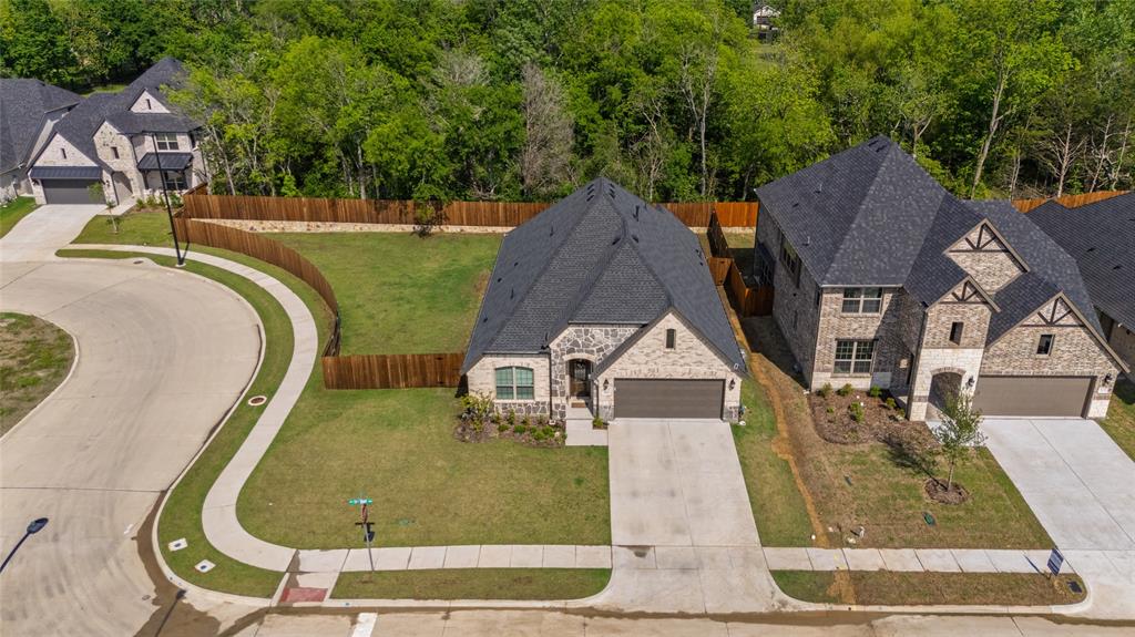 305 Cherbury Grove