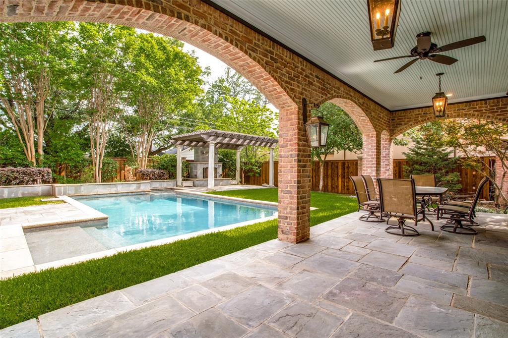 Pemberton - Residential