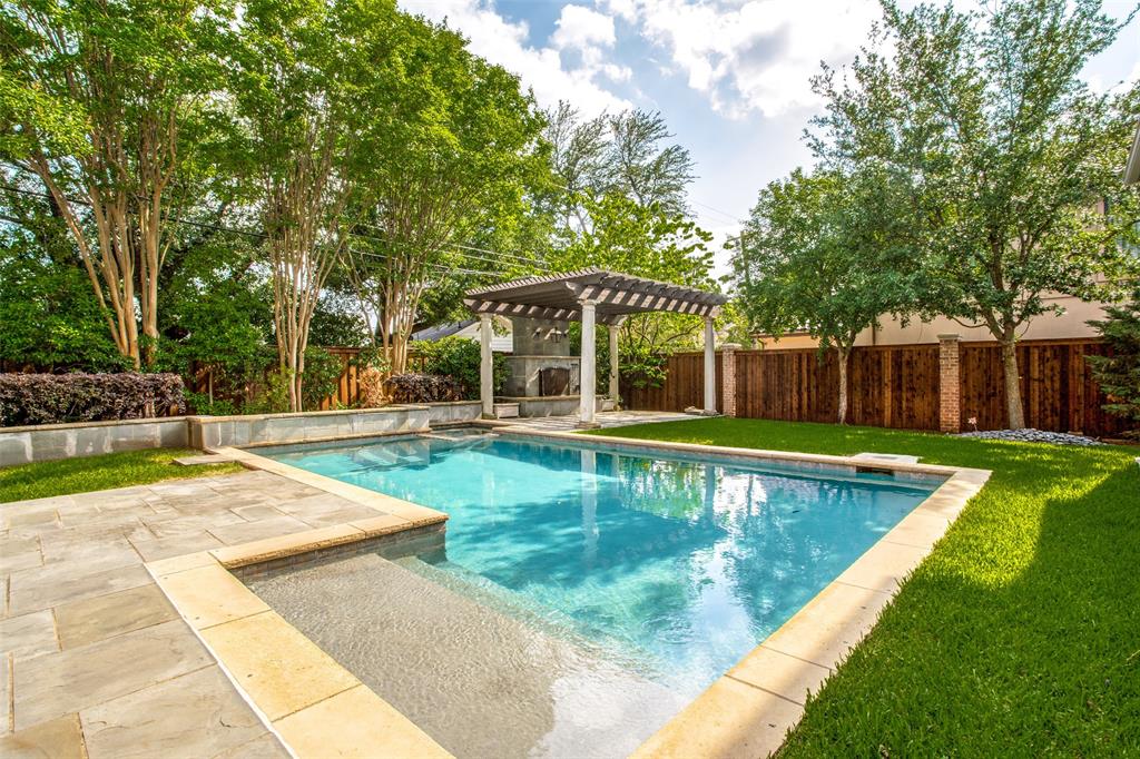 Pemberton - Residential