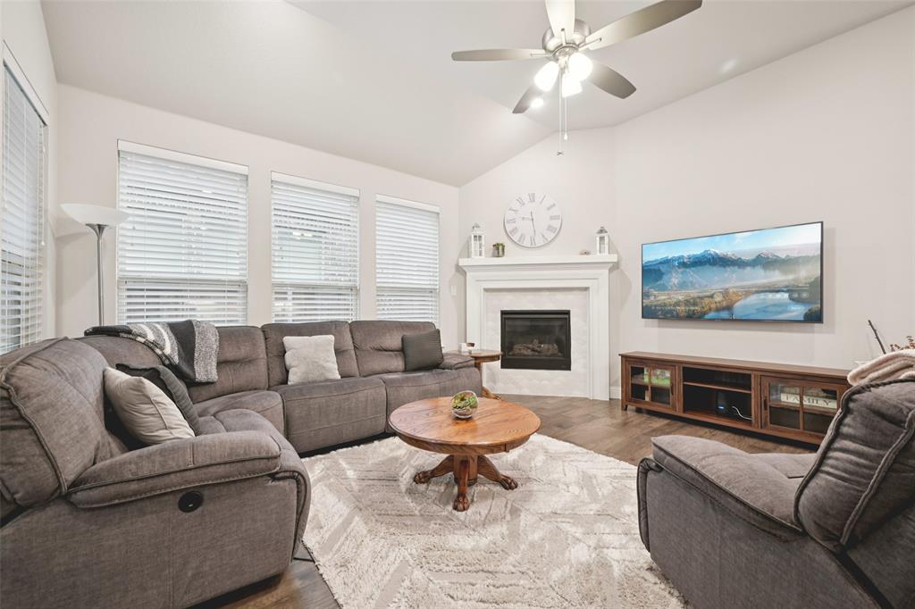 436 Gibbons Creek Trail