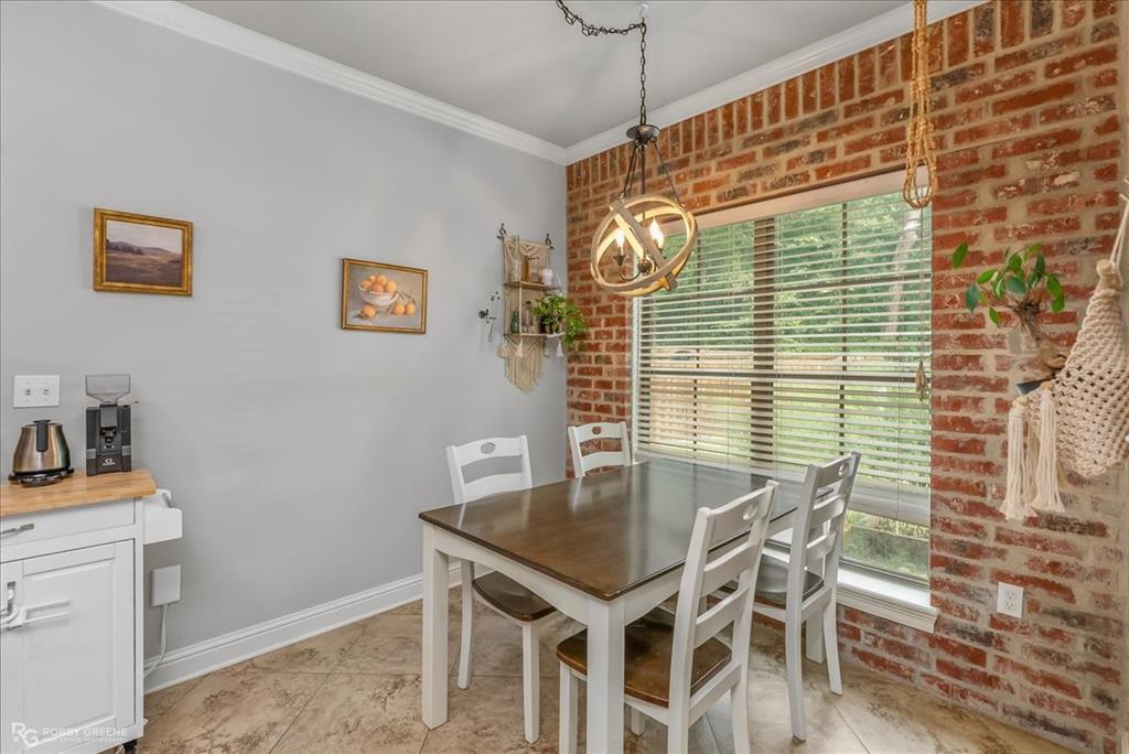 Shreveport, Louisiana 71107, United States, 3 Bedrooms Bedrooms, ,2 BathroomsBathrooms,Residential,Pending,38186