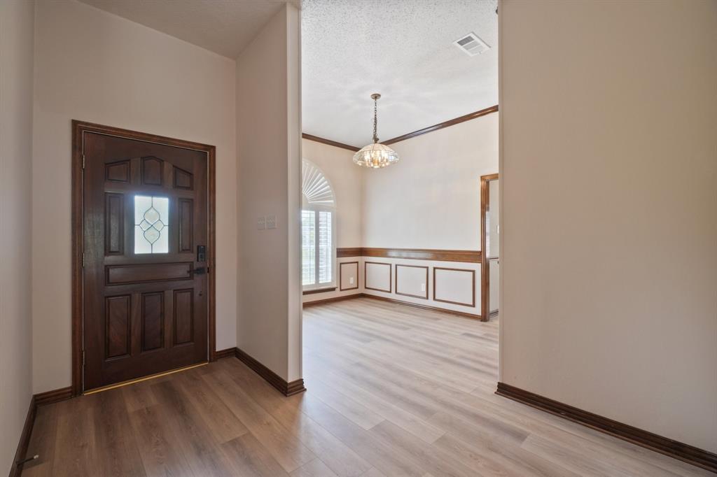 7 Rollingwood Drive