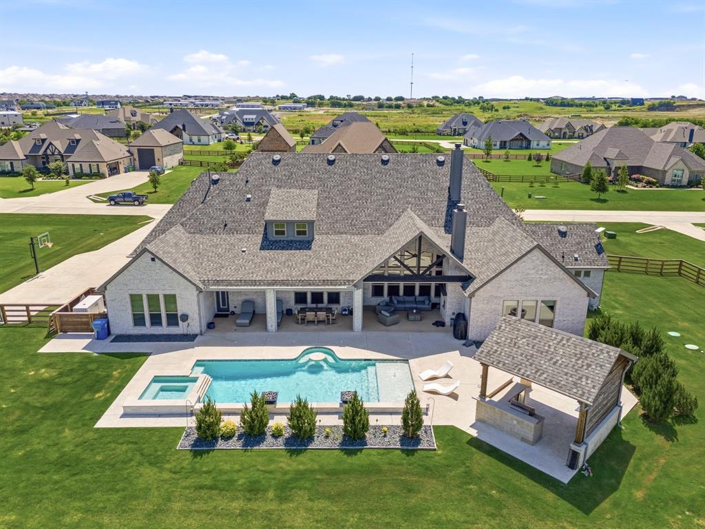 516 Westcreek Lane