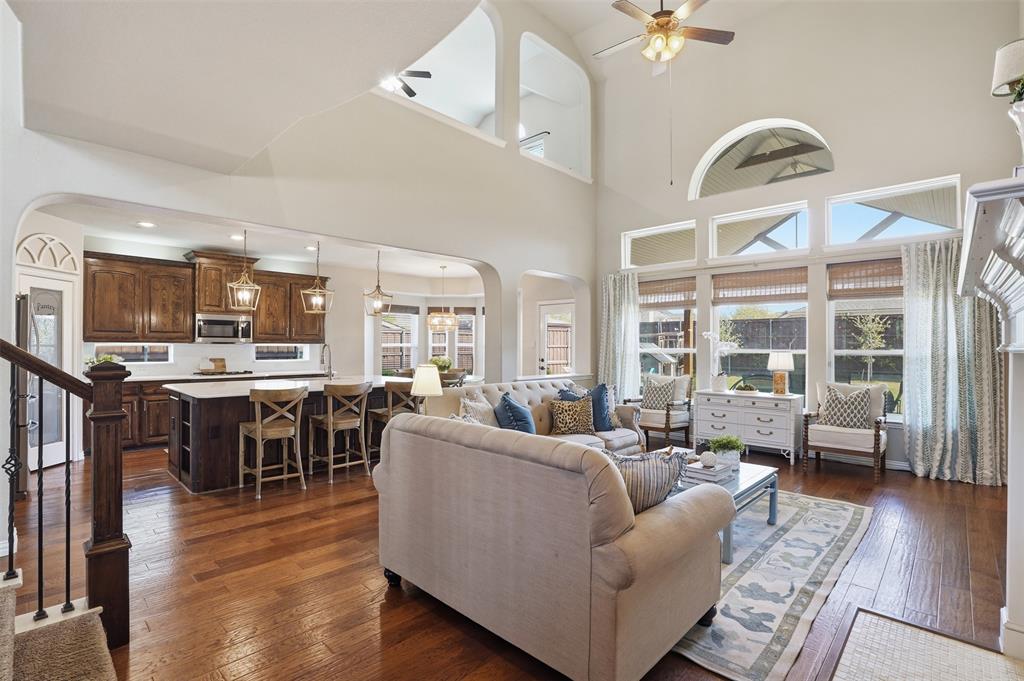Sunset Pointe Ph Eighteen - Residential