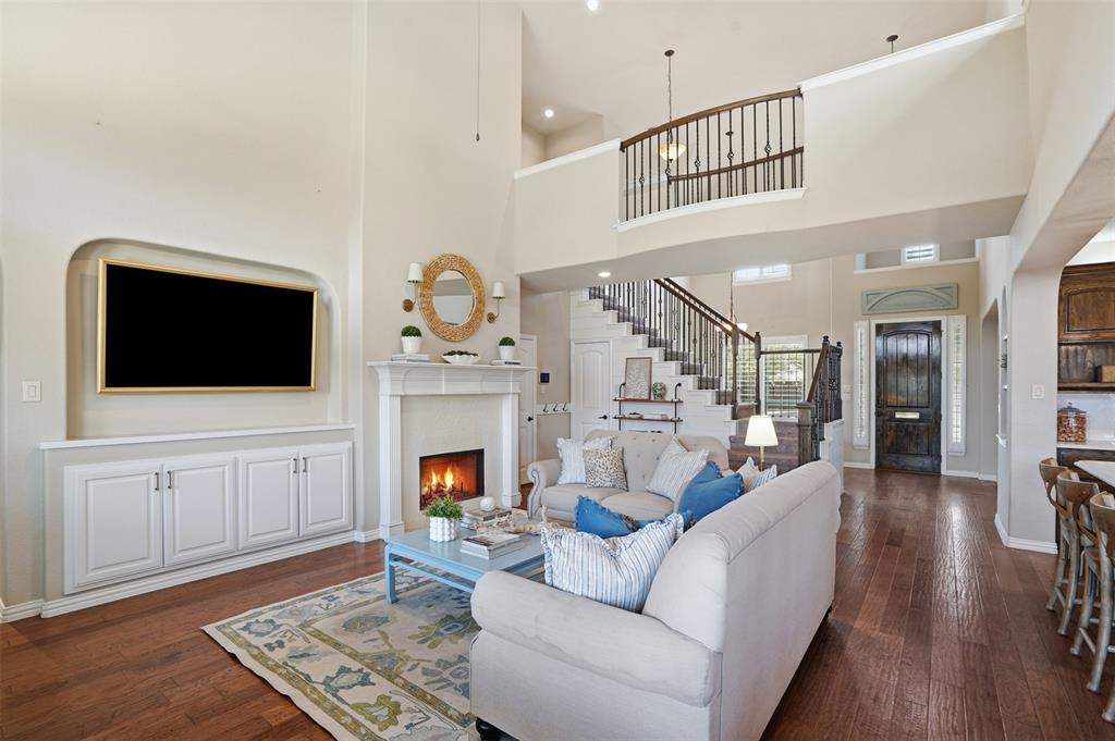 Sunset Pointe Ph Eighteen - Residential