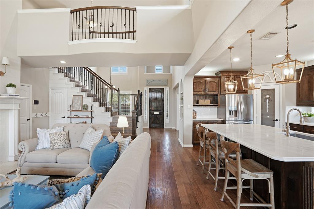 Sunset Pointe Ph Eighteen - Residential