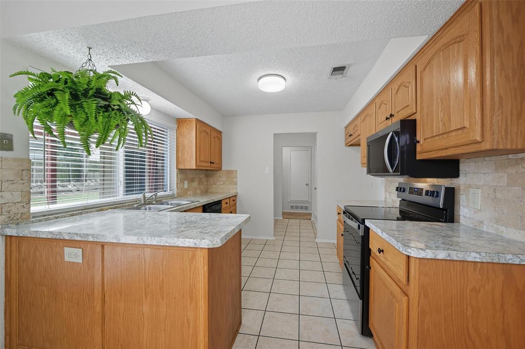 Edgecliff III Add - Residential Lease