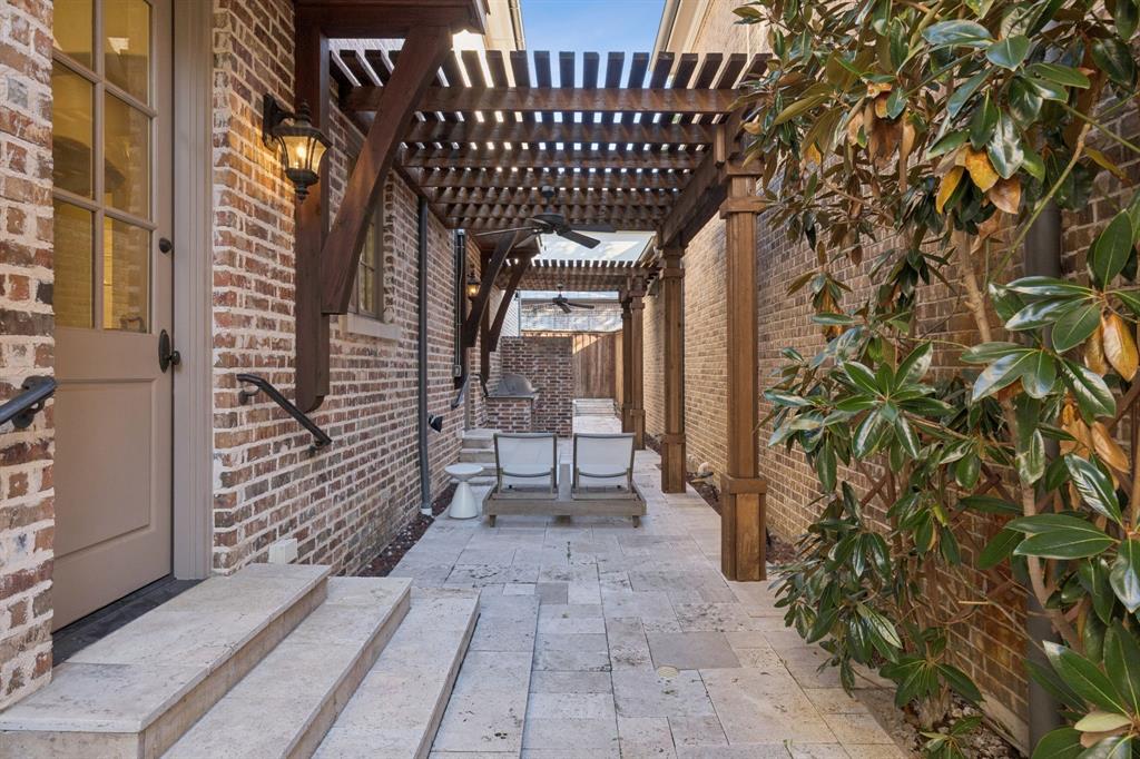 Bretton Woods 02 - Residential