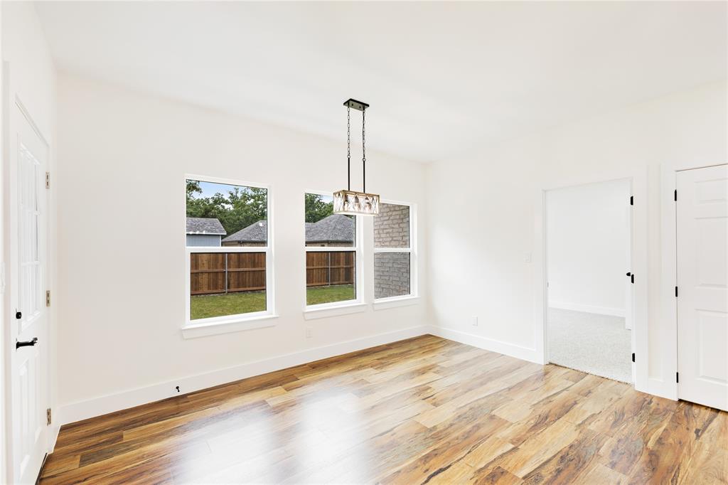 127 Parkside Drive