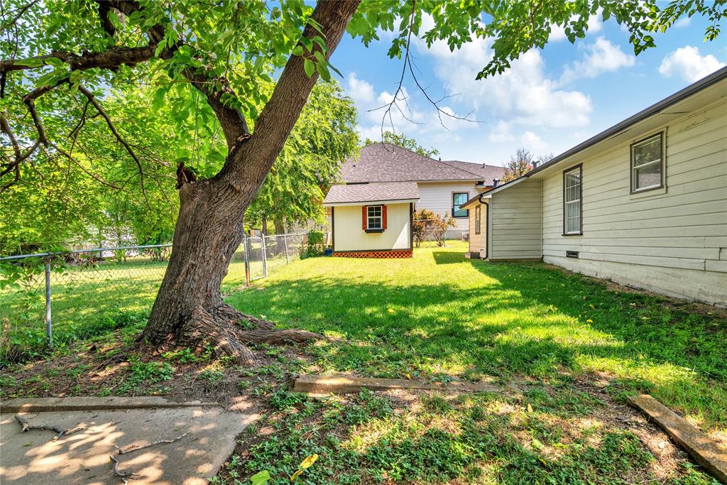 Farmers & Merchants National B - Residential