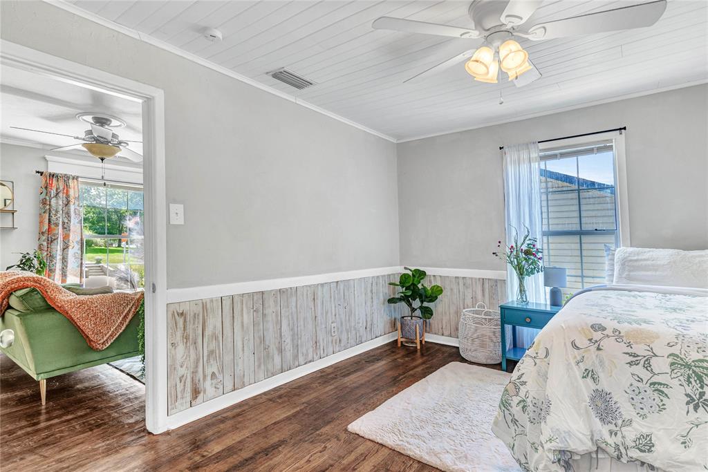 Farmers & Merchants National B - Residential