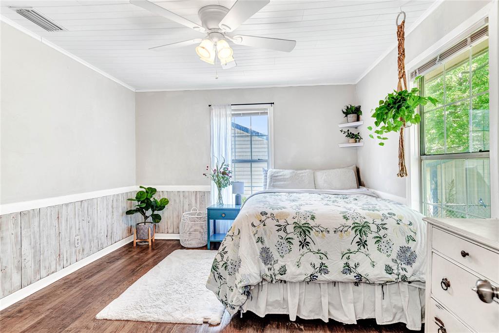 Farmers & Merchants National B - Residential