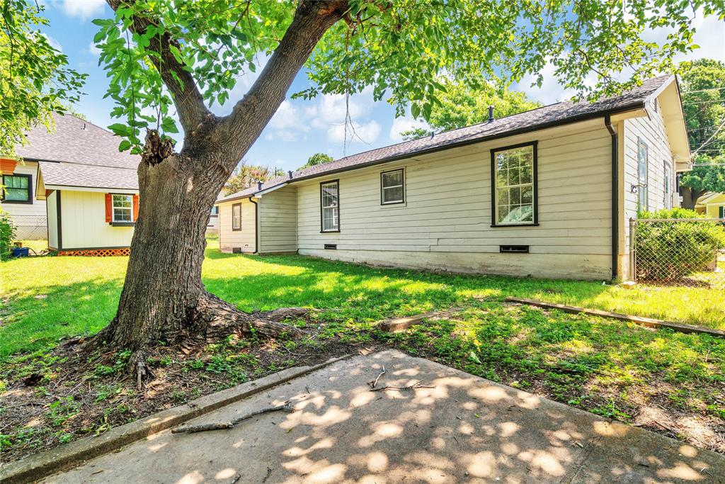 Farmers & Merchants National B - Residential