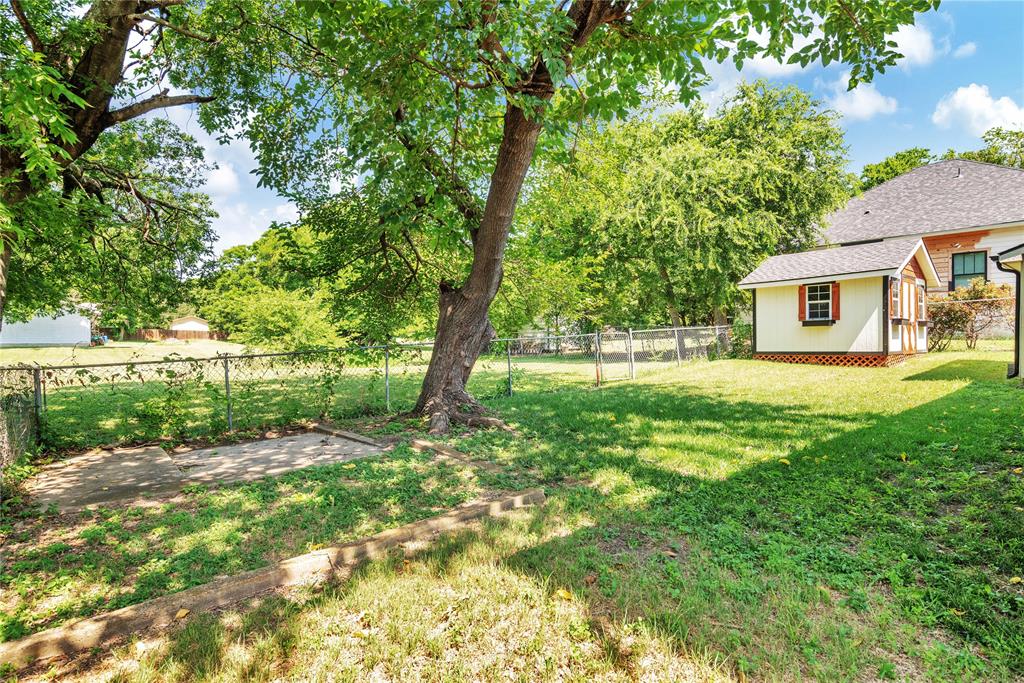 Farmers & Merchants National B - Residential