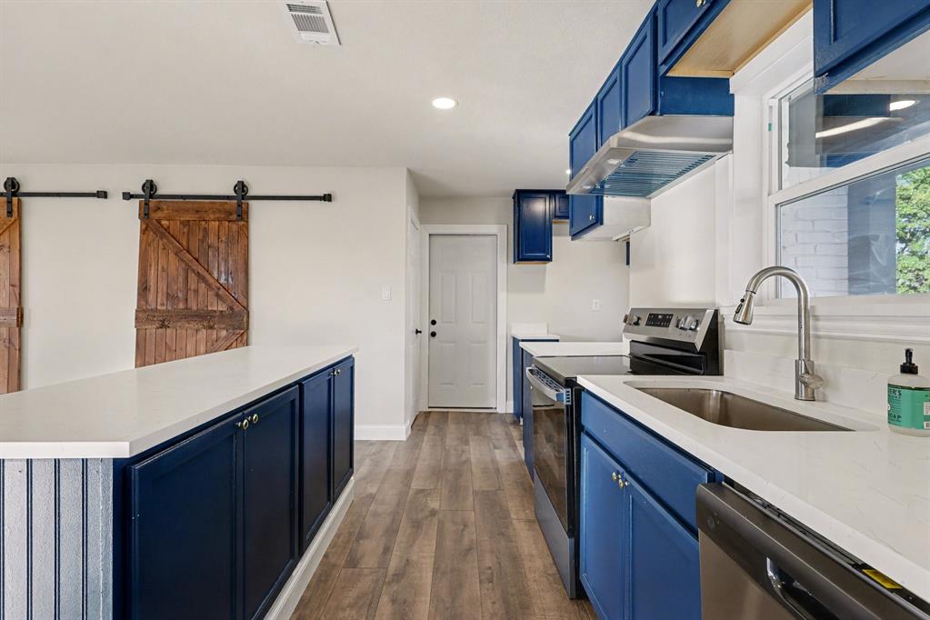 airport acres - Residential