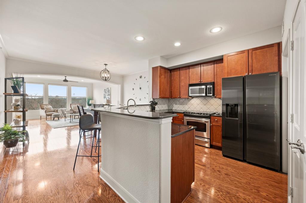 Waters Edge Condo - Residential