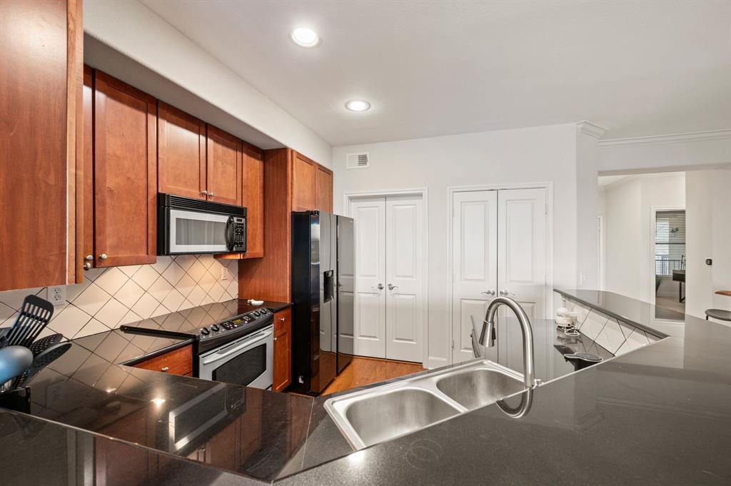 Waters Edge Condo - Residential