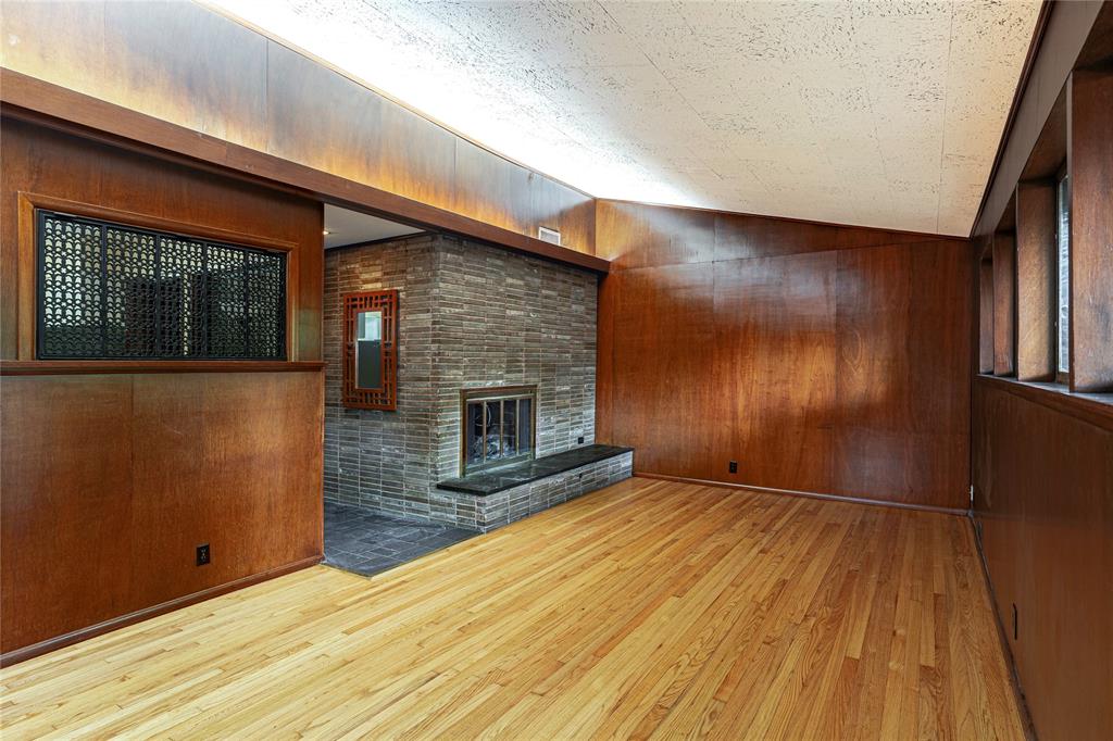 Caruth Terrace - Residential Lease