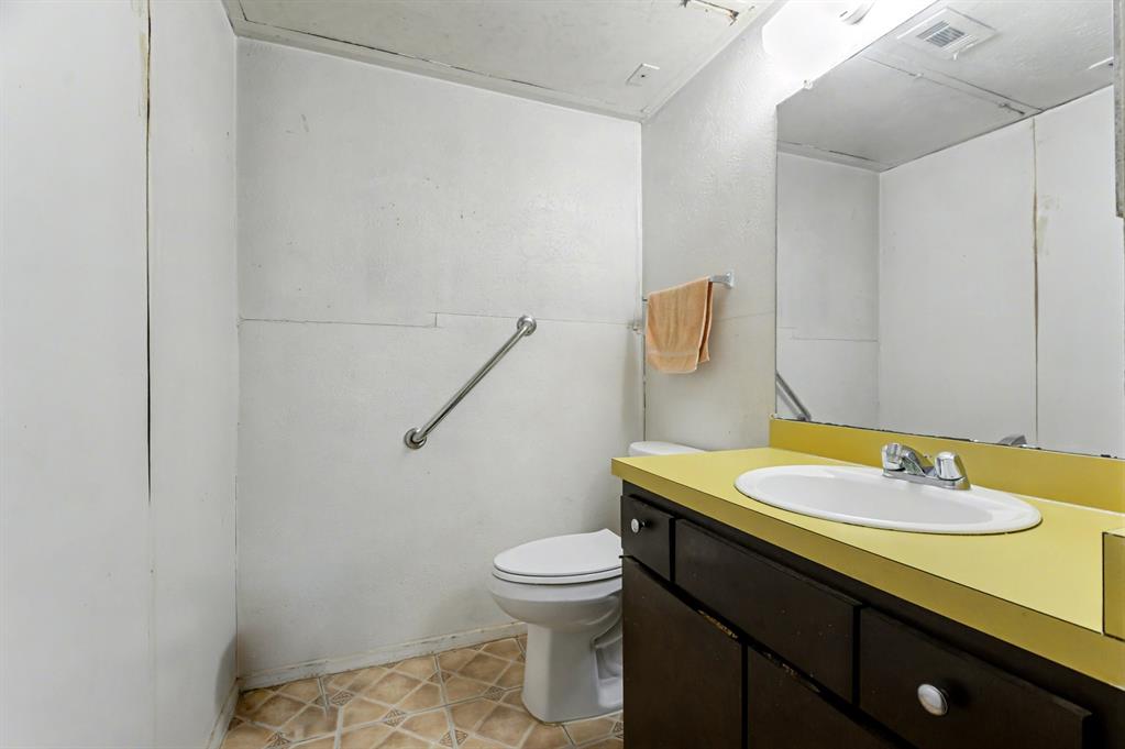 Meadowcreek Village Rev - Residential