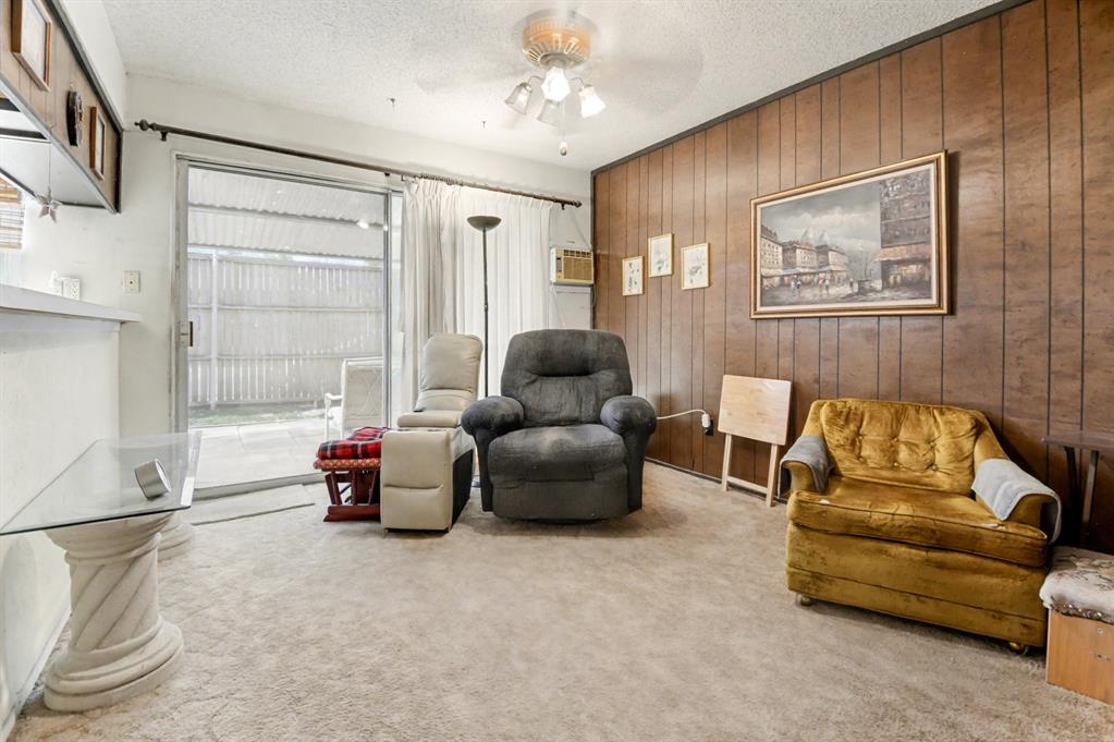 Meadowcreek Village Rev - Residential