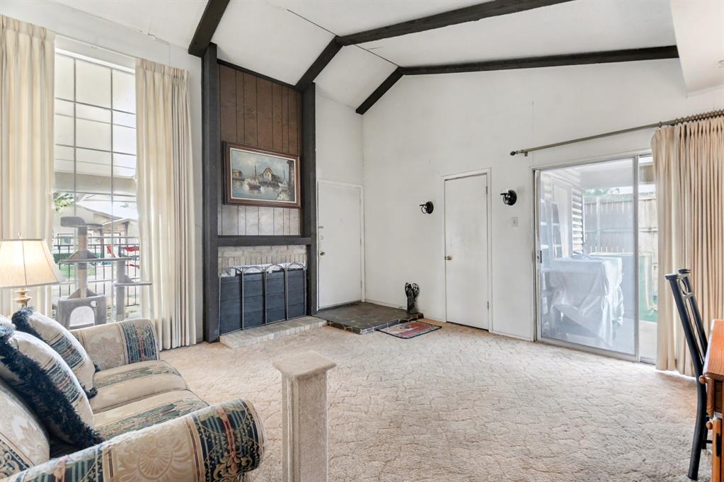 Meadowcreek Village Rev - Residential