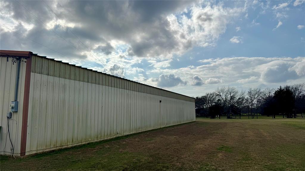 877 County Road 2010