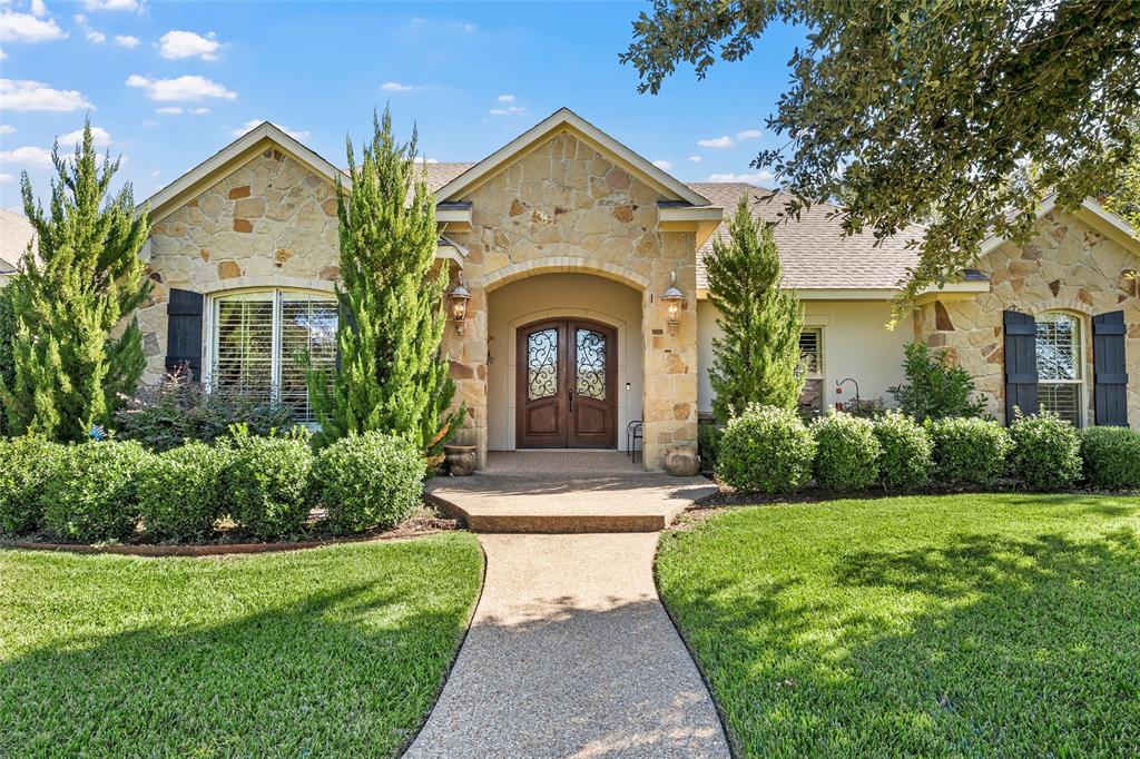 7020 Flagstone Circle