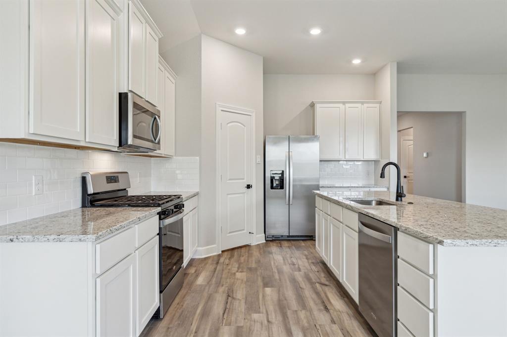 Shadowbend Ph 2 - Residential Lease