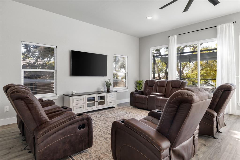 T Harmon 249 - Residential