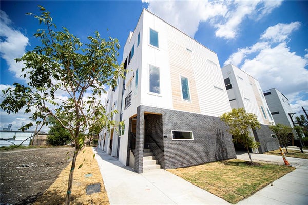 2804 WEISENBERGER ST # 233, FORT WORTH, TX 76107 - Image 05a93abbeff50f7f88e451e9846dbb64/769550574