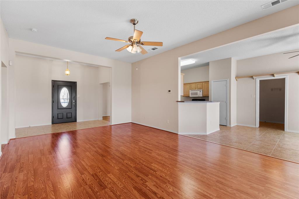 Crossing Ph II Sec III The - Residential