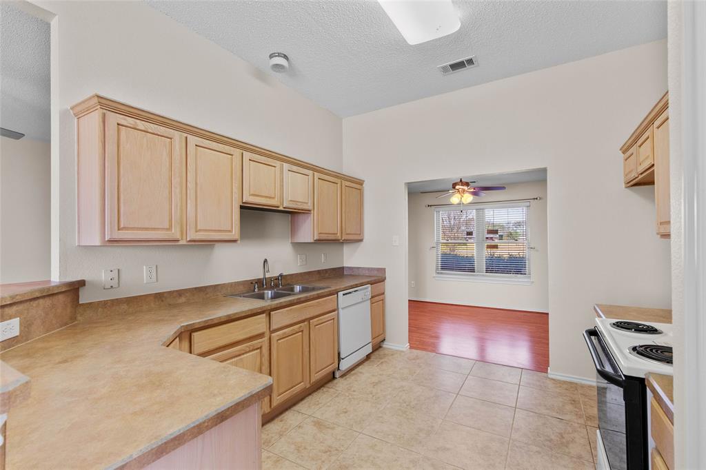 Crossing Ph II Sec III The - Residential