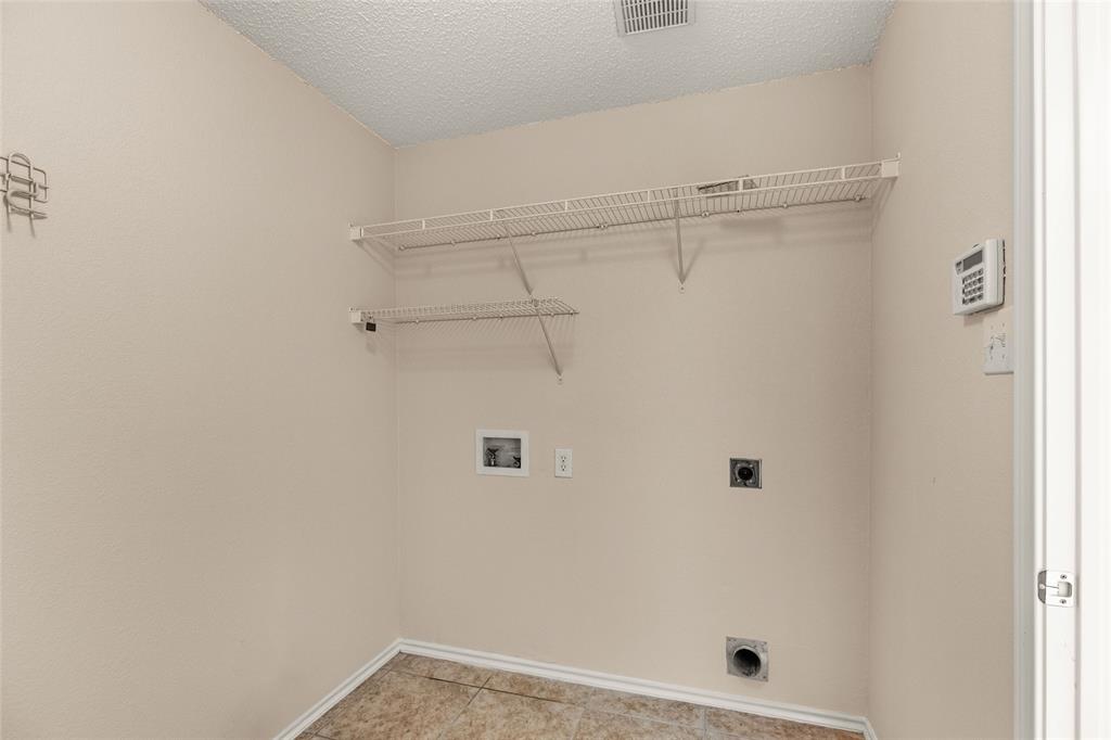 Crossing Ph II Sec III The - Residential