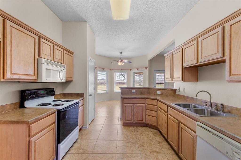 Crossing Ph II Sec III The - Residential