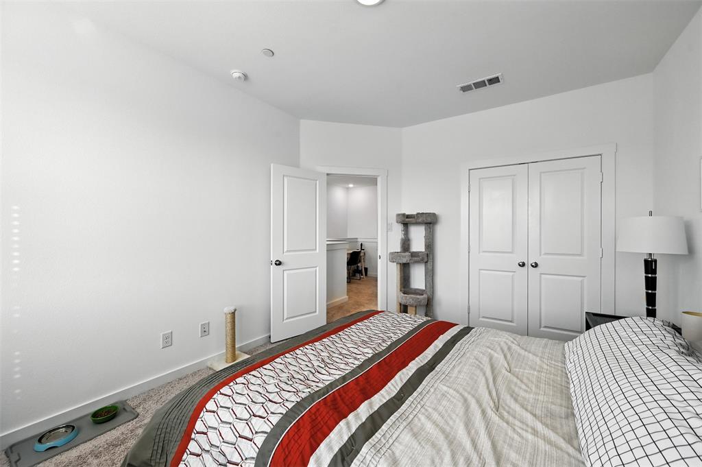 Iron Horse Commons Ph 1 - Residential Lease