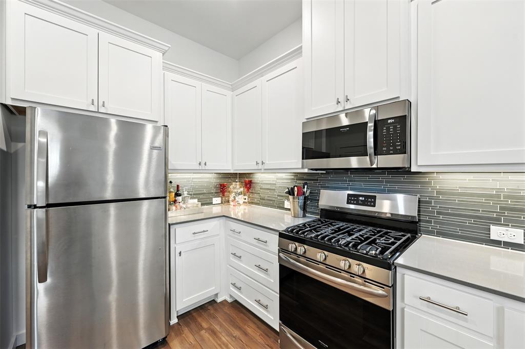 Iron Horse Commons Ph 1 - Residential Lease