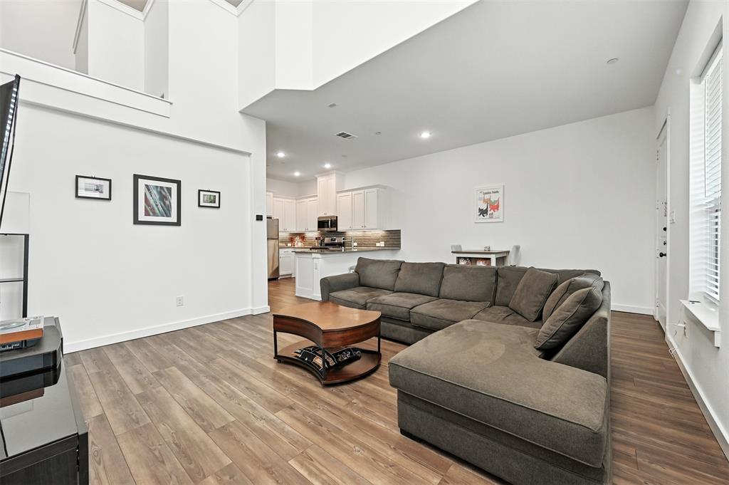 Iron Horse Commons Ph 1 - Residential Lease