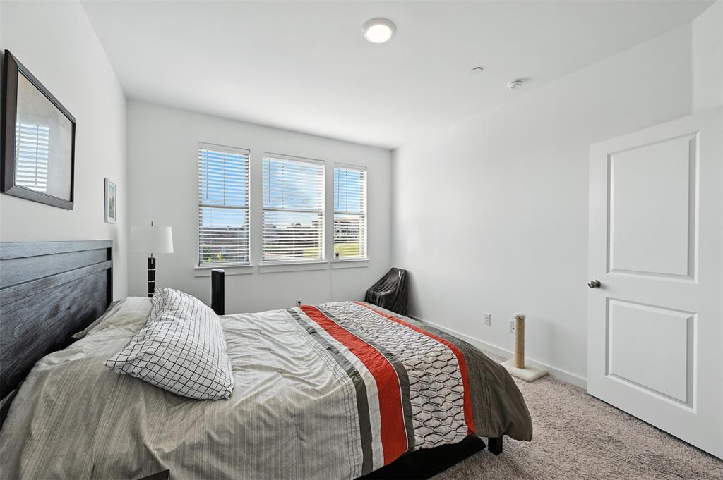 Iron Horse Commons Ph 1 - Residential Lease