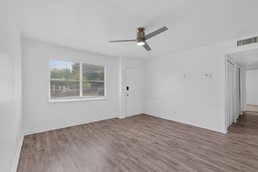 2942 Candlewick Lane