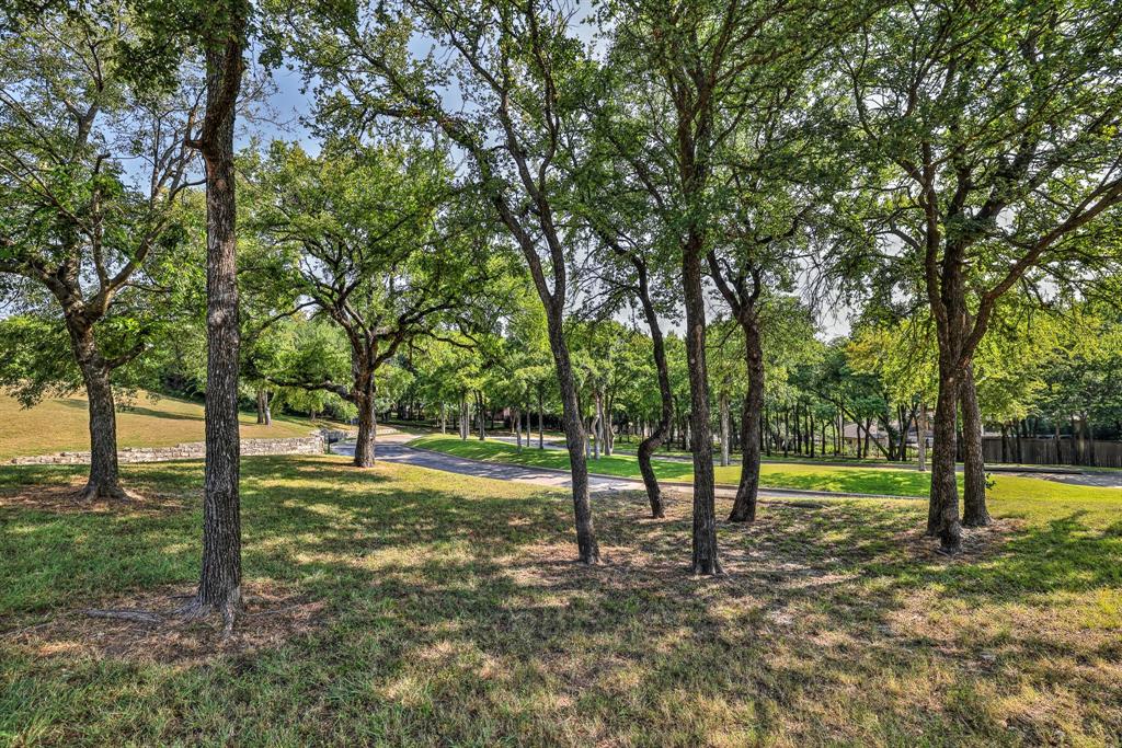 6408 Hawthorne Park Drive
