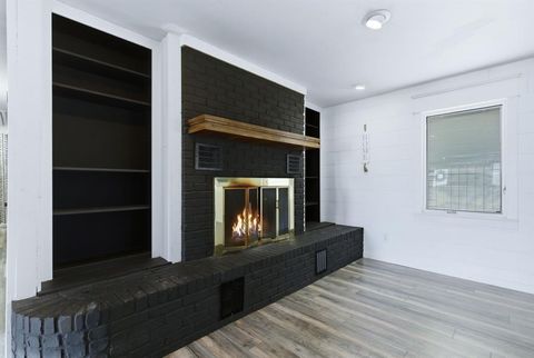 Tiny photo for 7209 W Fm 922, Era, TX 76238 (MLS # 21193926)